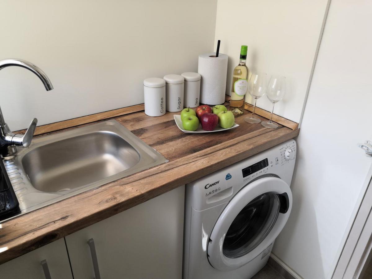 Belvárosi Lux Apartman Vasarosnameny Exterior foto