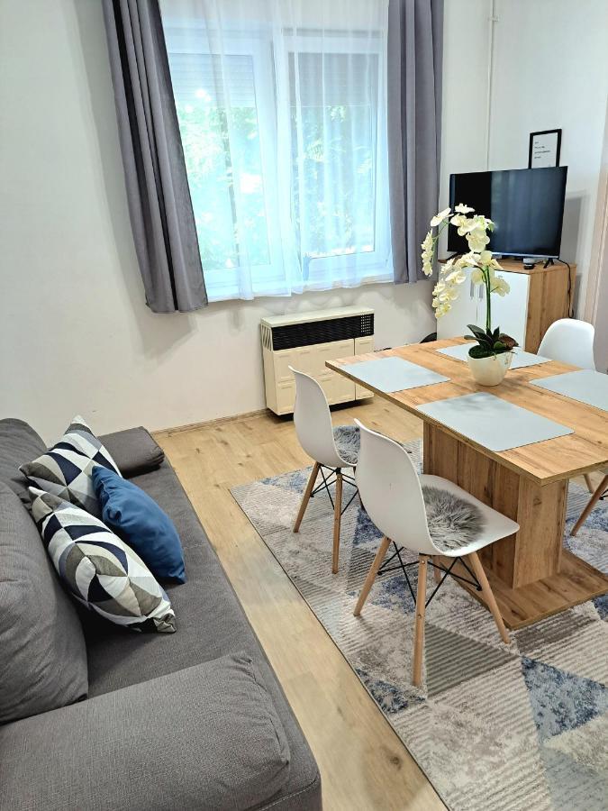 Belvárosi Lux Apartman Vasarosnameny Exterior foto