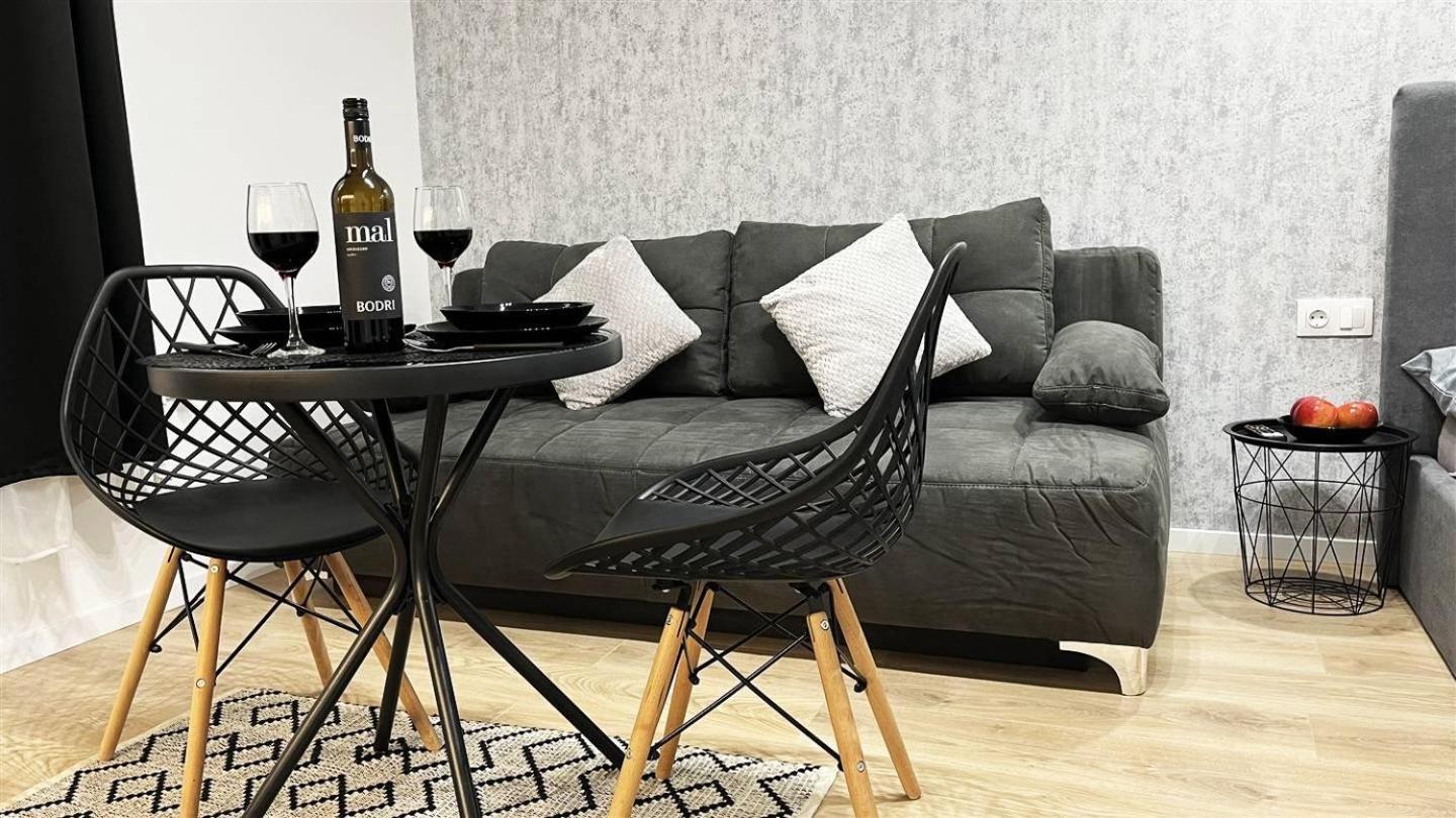 Belvárosi Lux Apartman Vasarosnameny Exterior foto
